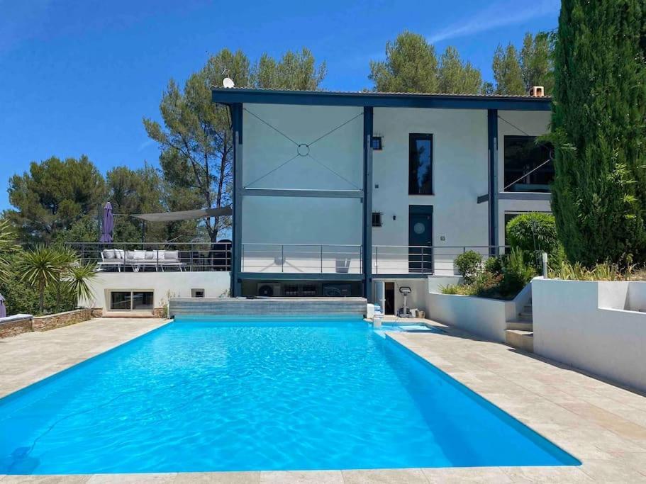 Appartement 2-4 Pers. Piscine, Entre Aix Et Cassis La Destrousse Exterior foto